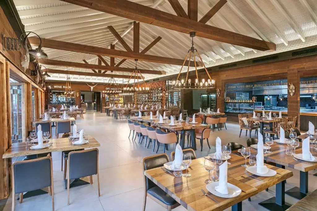 رستوران 3 هتل تایتانیک بلک آنتالیا